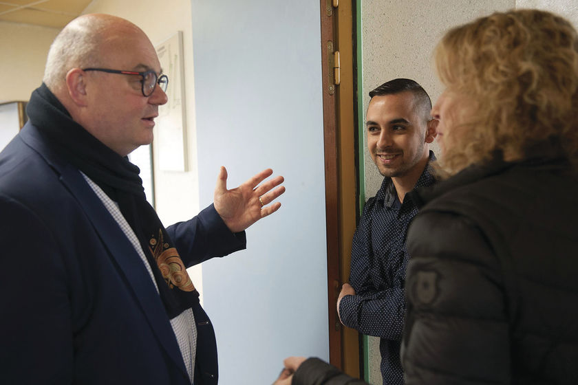 Le maire et son équipe sur le terrain