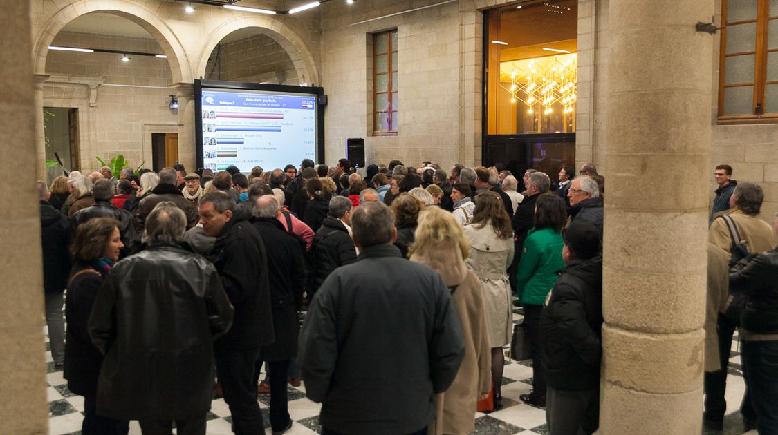 Premier tour des départementales 2015 - Soirée électorale en mairie centre (3)