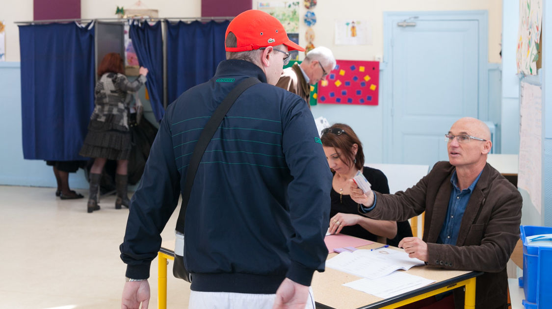 Lors du second tour des élections municipales 2014 (25)