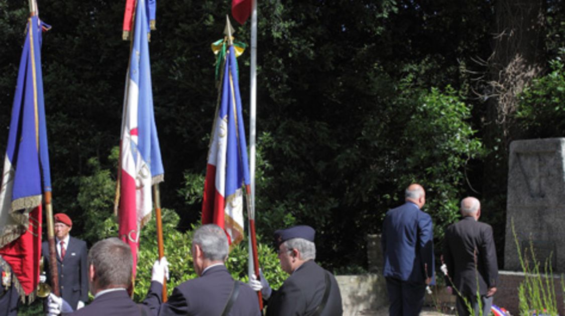 Commémoration du souvenir des résistants morts aux fermes du Guellen, Penhoat et Kergrenn (13)