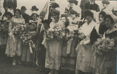 Les reines à l'Odet Palace en 1923 