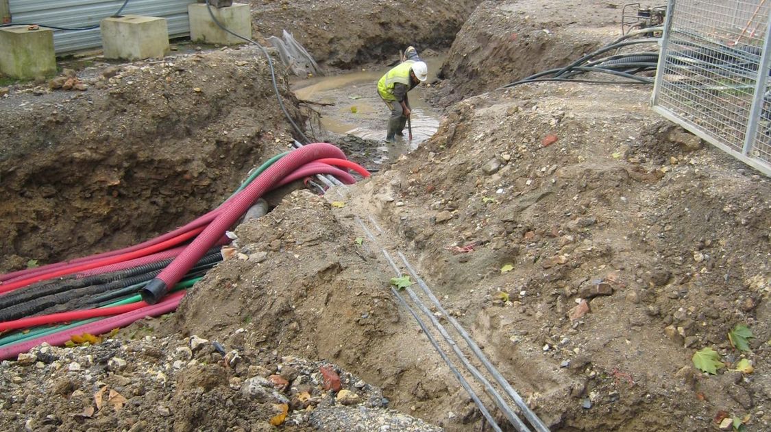 Chantier du pôle Max Jacob : les intempéries rendent les travaux plus difficiles – le 28 octobre 2013.