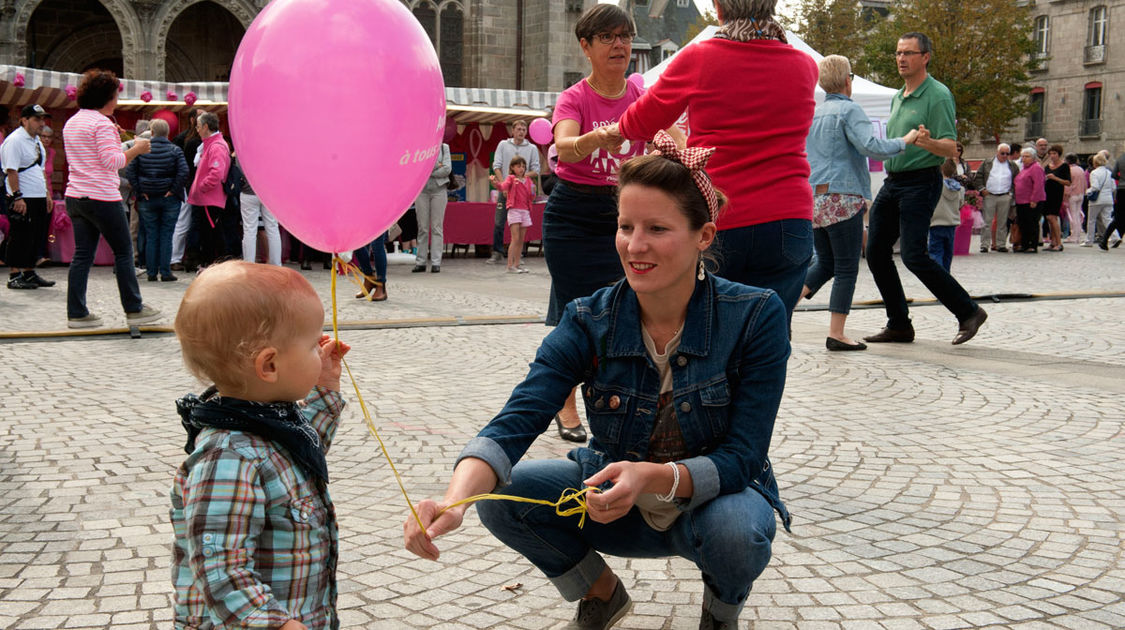 Octobre rose 2015 - Journée de prévention au dépistage du cancer du sein (2)