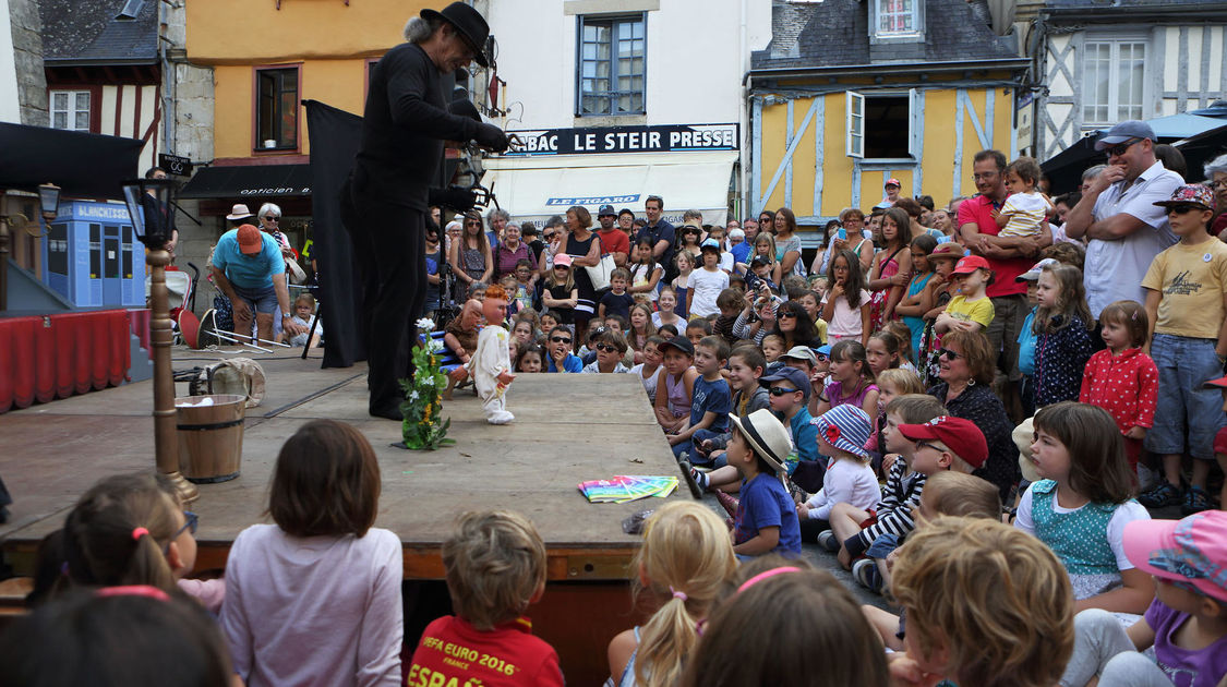 En août, les enfants sont des princes